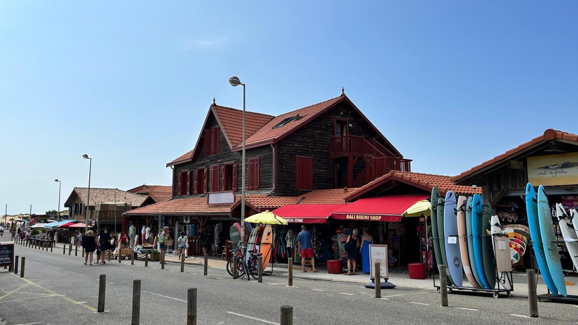 Jolie Maison De Vacances Avec Terrasse Et Jardin Saint-Julien-en-Born Zewnętrze zdjęcie